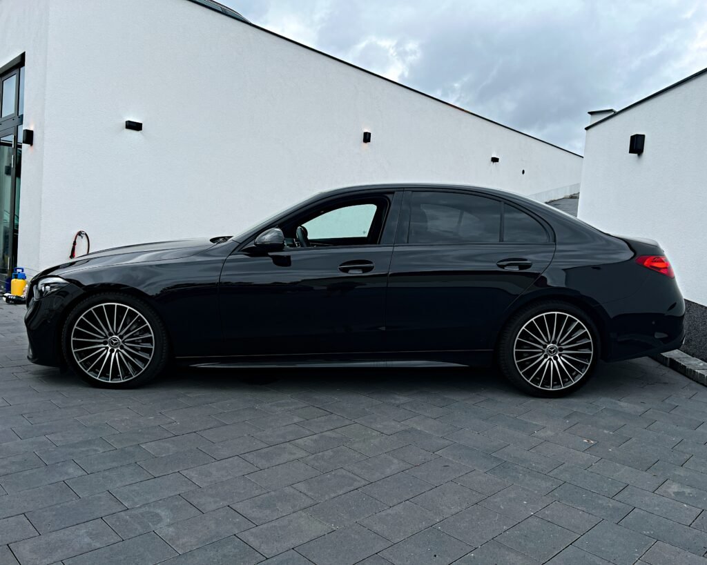 MERCEDES BENZ C200 4MATIC