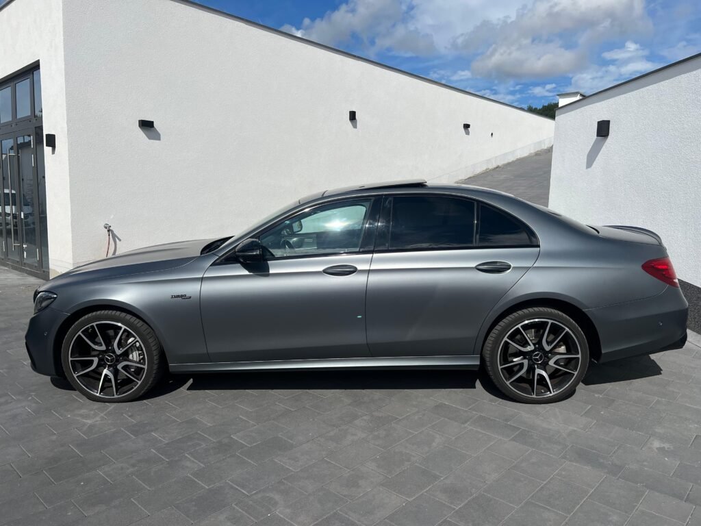Mercedes Benz E53 AMG