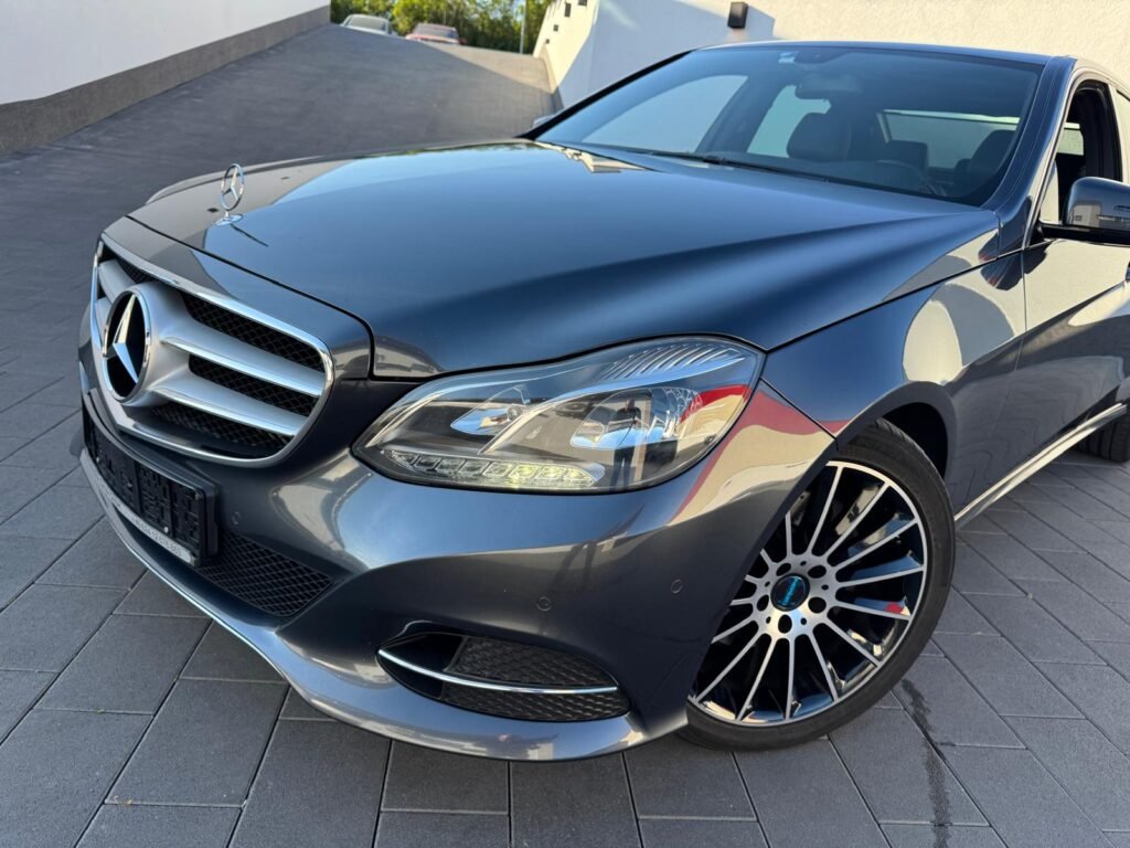 Mercedes-Benz E200 BlueTec Avantgarde