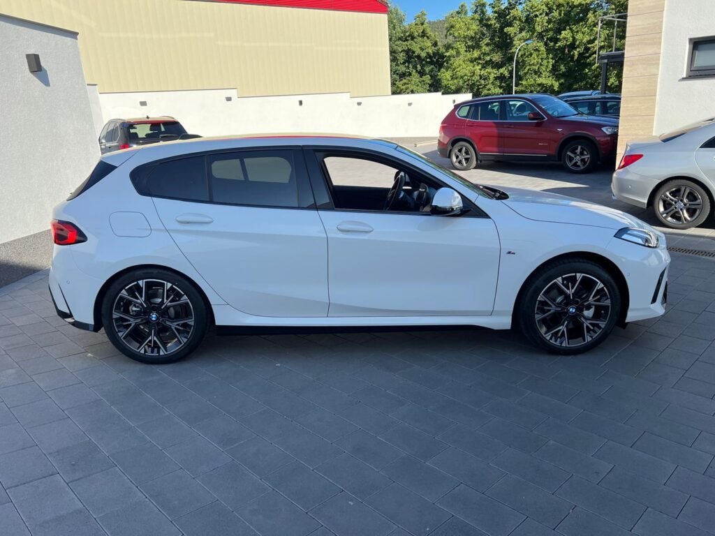 BMW 120 *M Packet*  NOVO