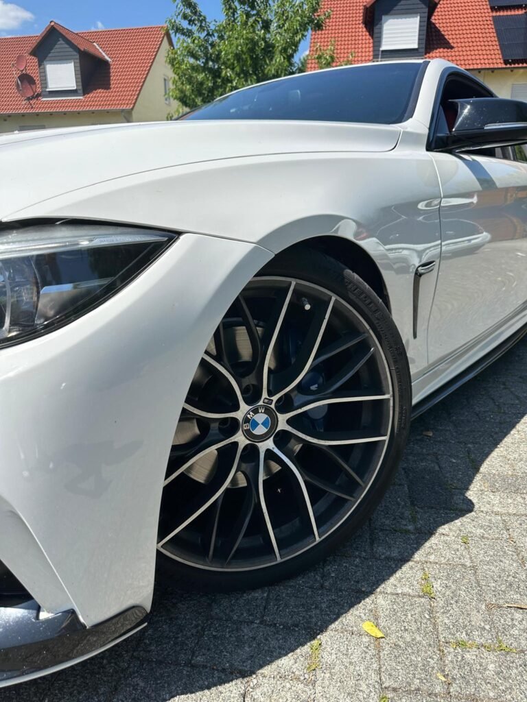 BMW  440i Coupe