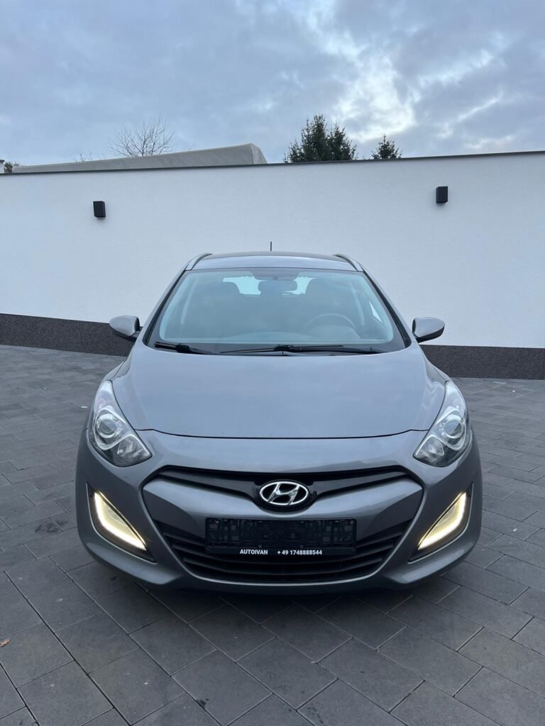 Hyundai i30 1,6 CRDI  ECO COMFORT
