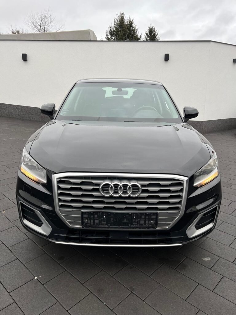Audi Q2 TFSI  S TRONIC SPORT