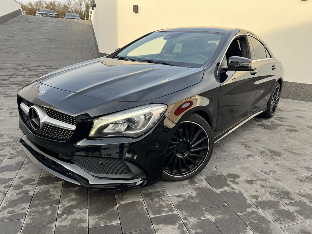 Mercedes-Benz Cla 220 D AMG-LINE