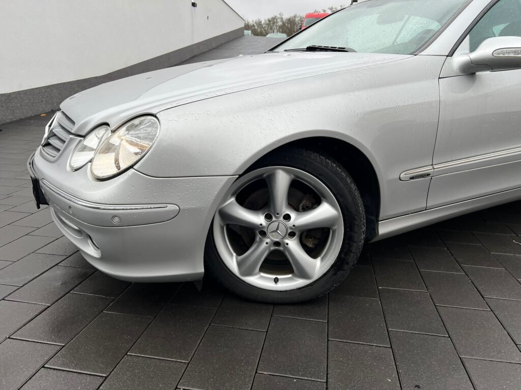 Mercedes-Benz CLK 320 Cabrio *V6*Navi*