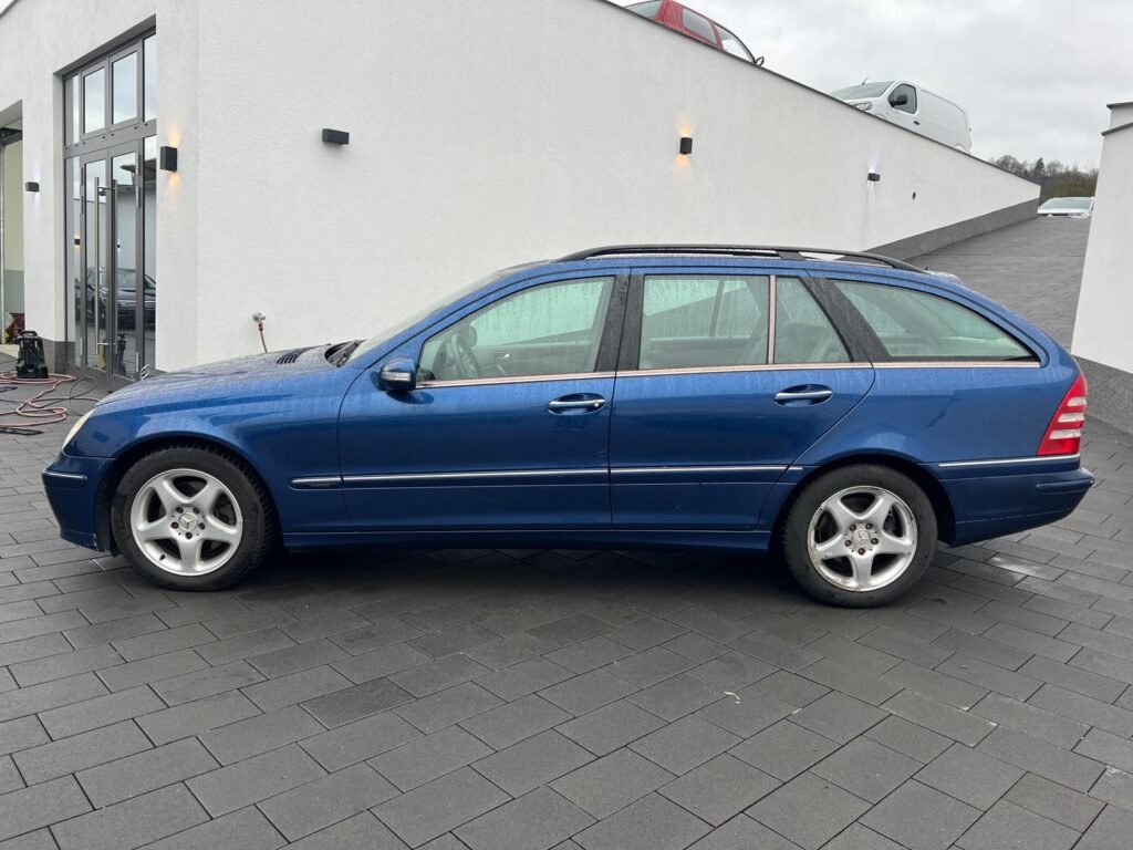 Mercedes-Benz C 230 T