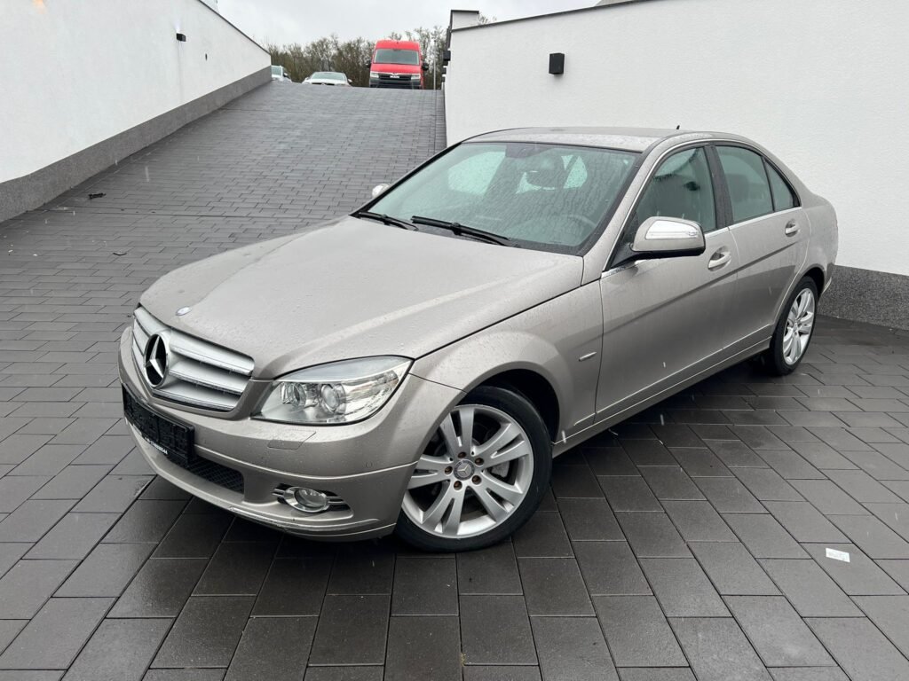Mercedes-Benz C 280 4Matic *Bi-Xenon*Navi*Memory*