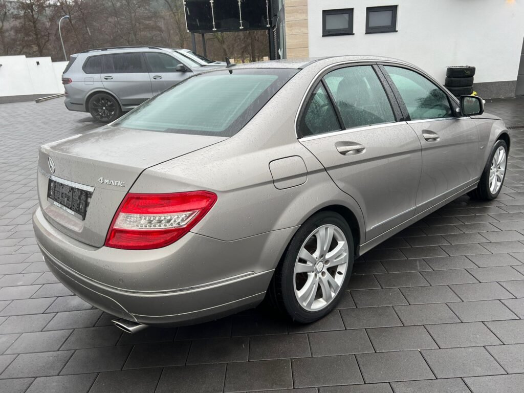 Mercedes-Benz C 280 4Matic *Bi-Xenon*Navi*Memory*