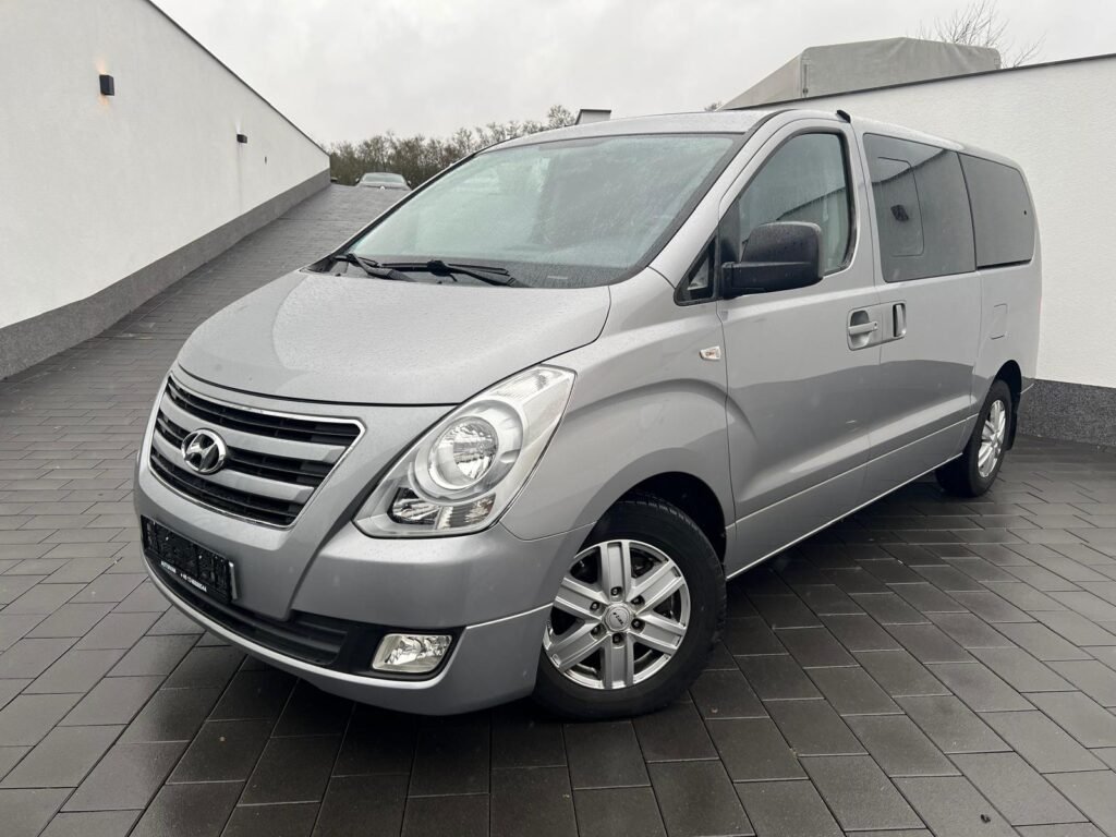 Hyundai H-1 Travel | 8-Sitzer |2x Schiebedach