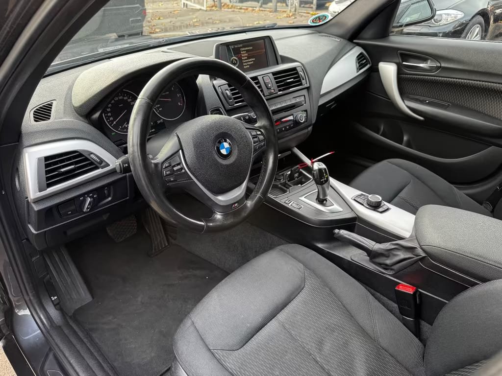 BMW 118 d SportLine AUTOMATIK
