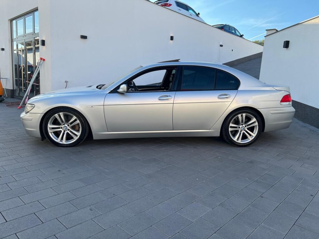 BMW 745 d V8