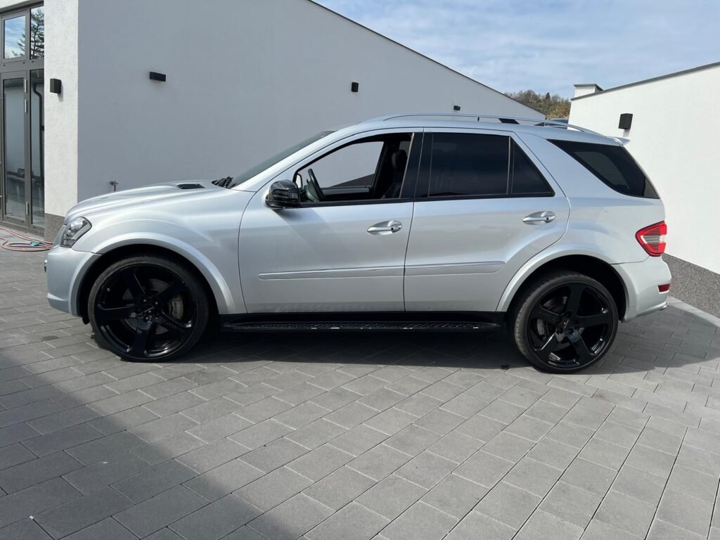 Mercedes-Benz ML 63 AMG