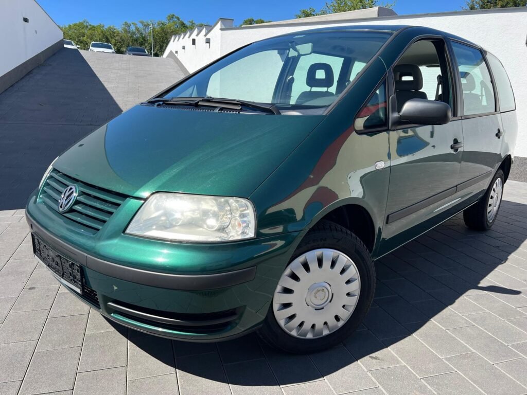 Volkswagen Sharan 2.0 Comfortline *PRVI VLASNIK*