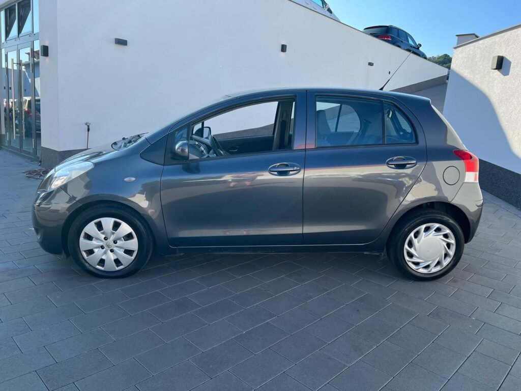 Toyota Yaris 1.3 Sol