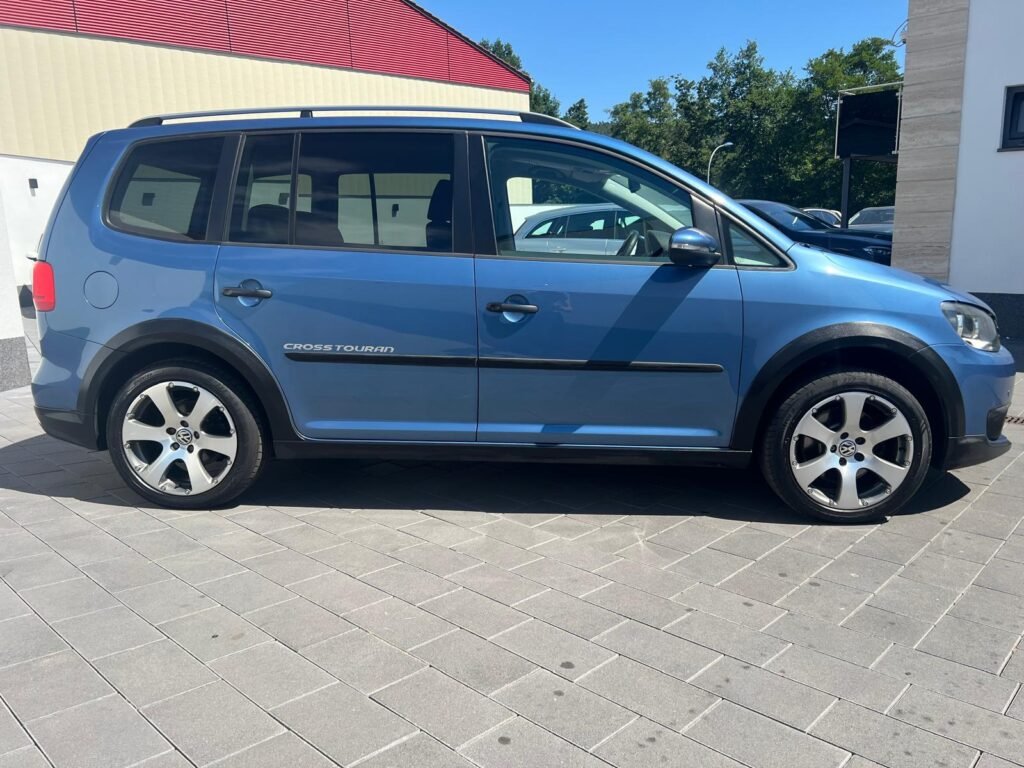 Volkswagen Touran CrossTouran EcoFuel (Plin)
