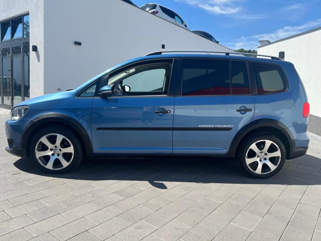 Volkswagen Touran CrossTouran EcoFuel (Plin)