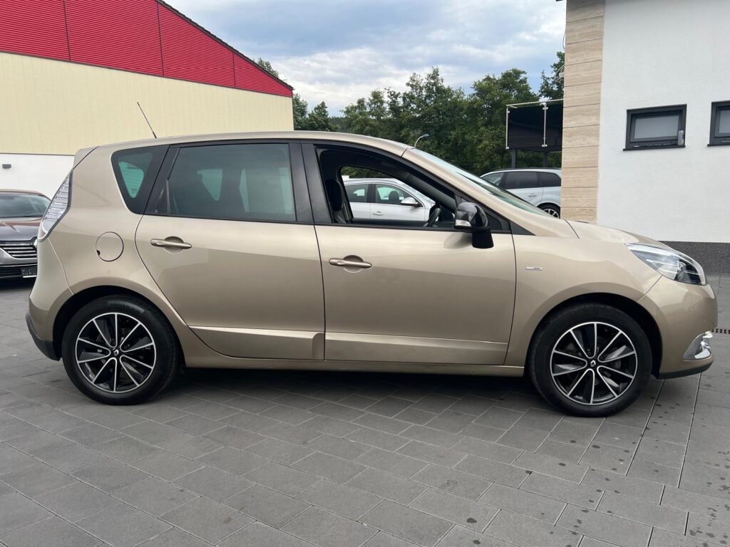 Renault Scenic III BOSE Edition