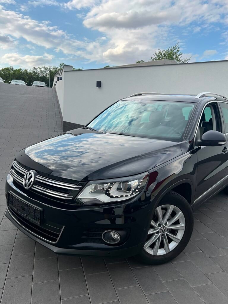 Volkswagen Tiguan 2.0 TSI Sport & Style 4Motion