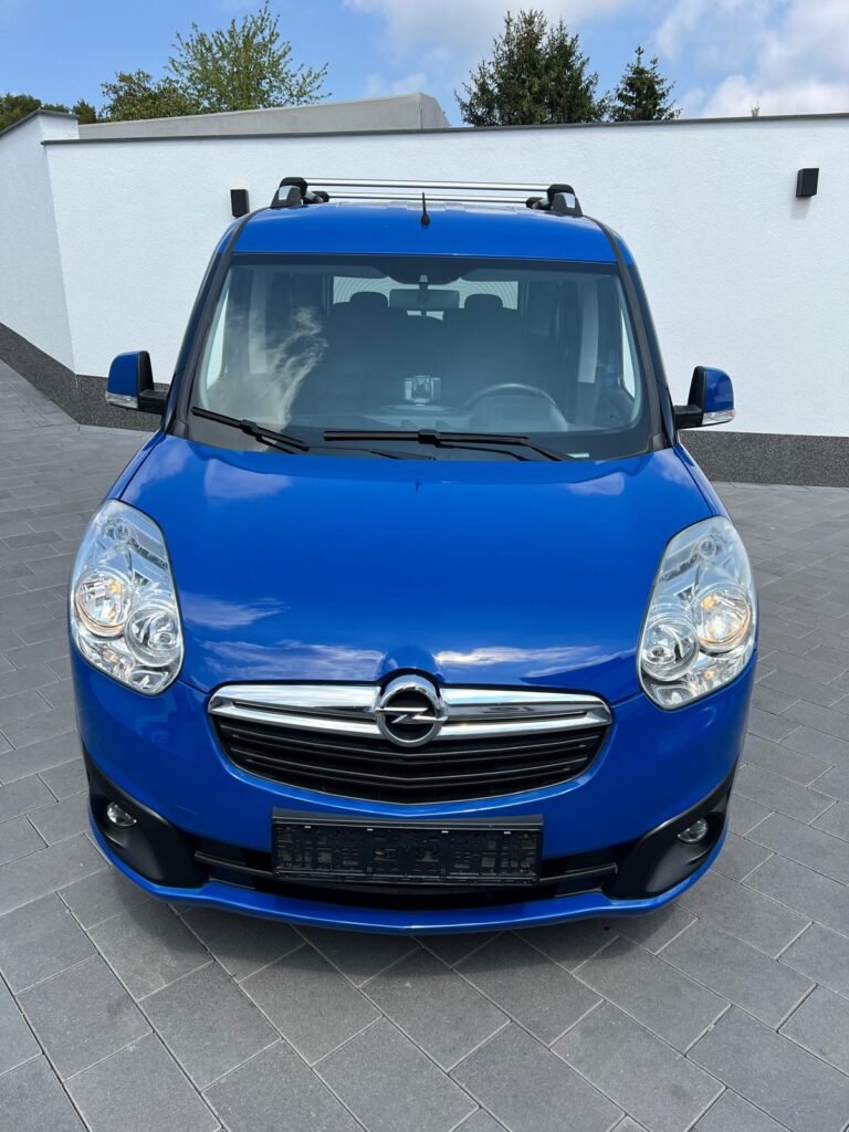 Opel Combo D Colorado 7 Sjedala