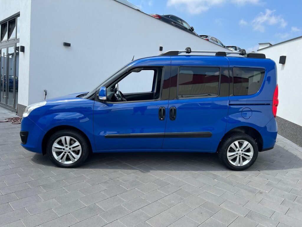 Opel Combo D Colorado 7 Sjedala