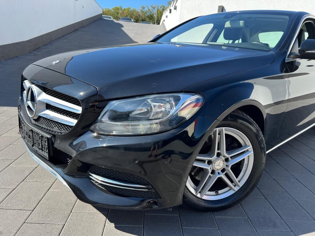 Mercedes-Benz C 220