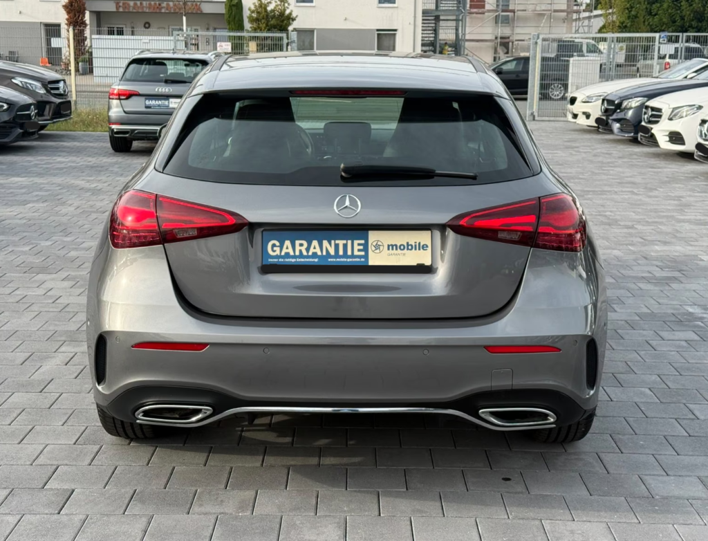 Mercedes-Benz A 180 AMG-LINE