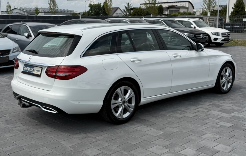 Mercedes-Benz C 180