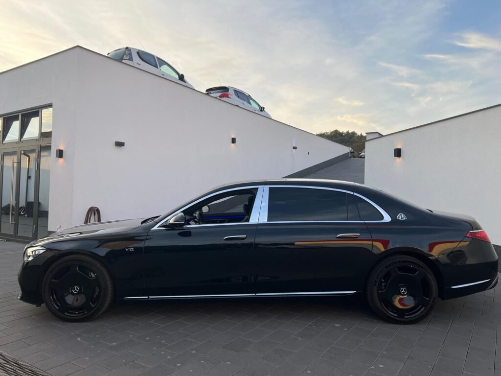 Mercedes-Benz S 680 Maybach 4M