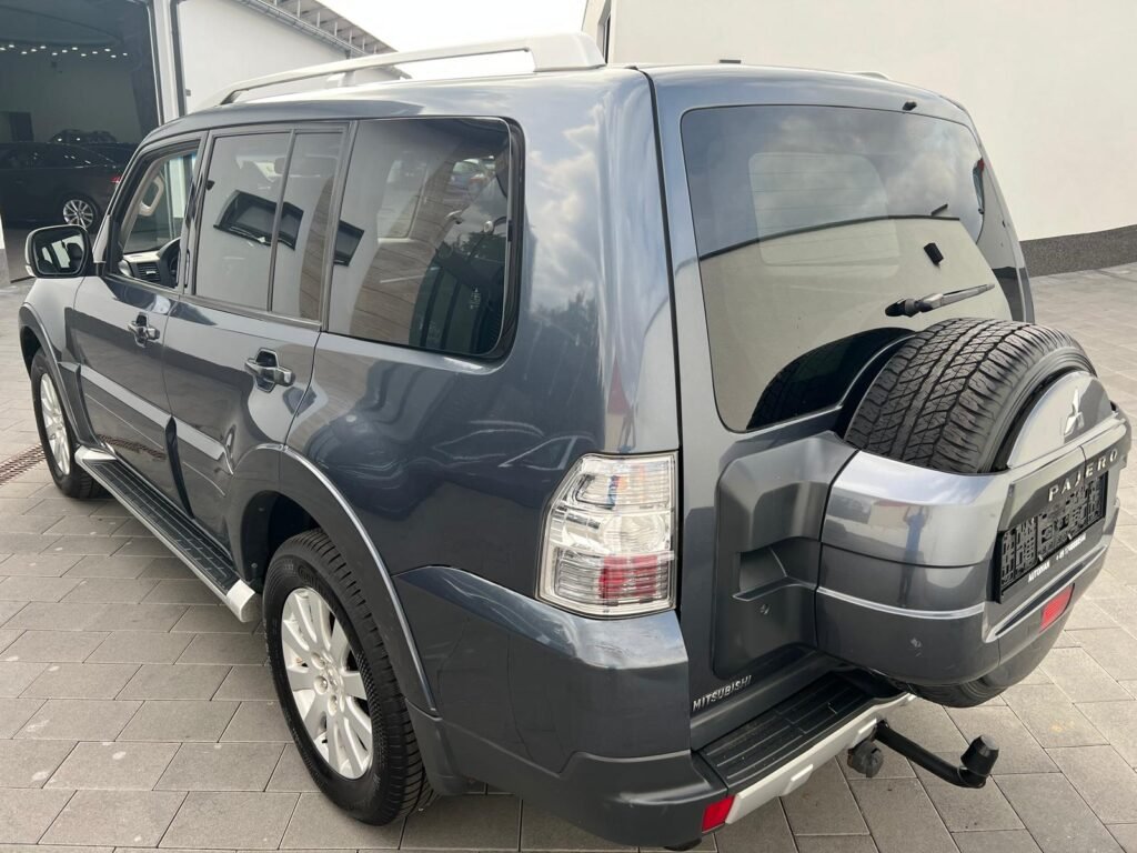 Mitsubishi Pajero 3.8 V6 Mivec Instyle AWD