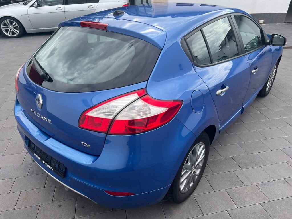 Renault Megane ENERGY TCe 130 Paris