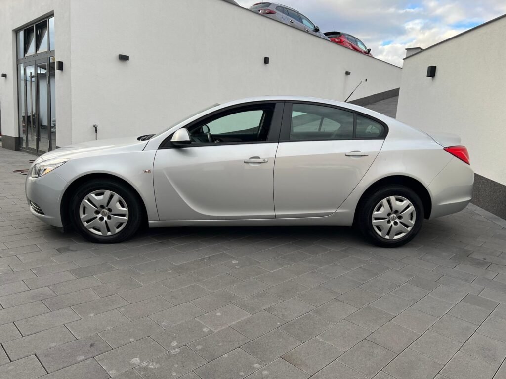 Opel Insignia A